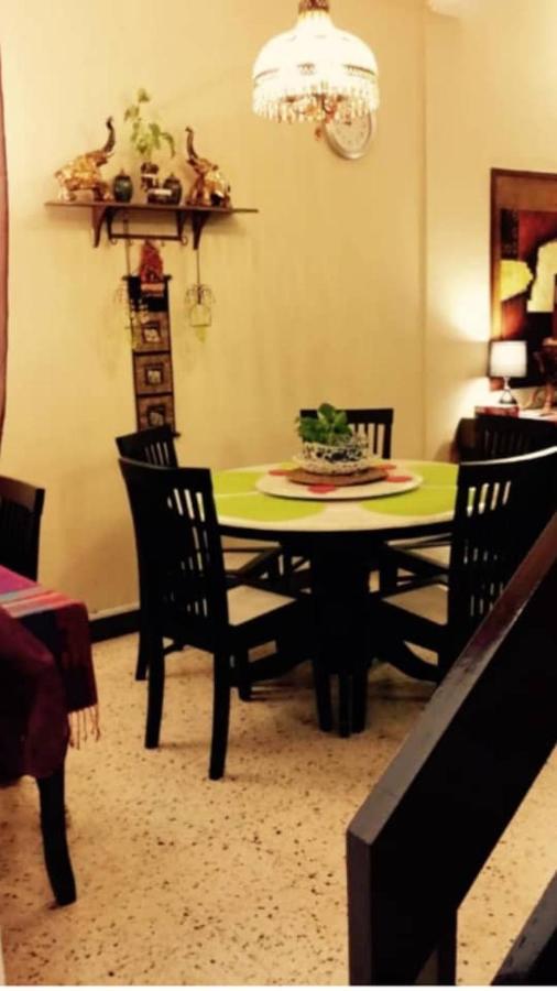 Dou Houz Gurney Ξενοδοχείο Τζωρτζ Τάουν Εξωτερικό φωτογραφία